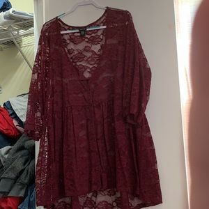 Torrid 5 Stretchy Lace Burgandy/Plum Sheer Top